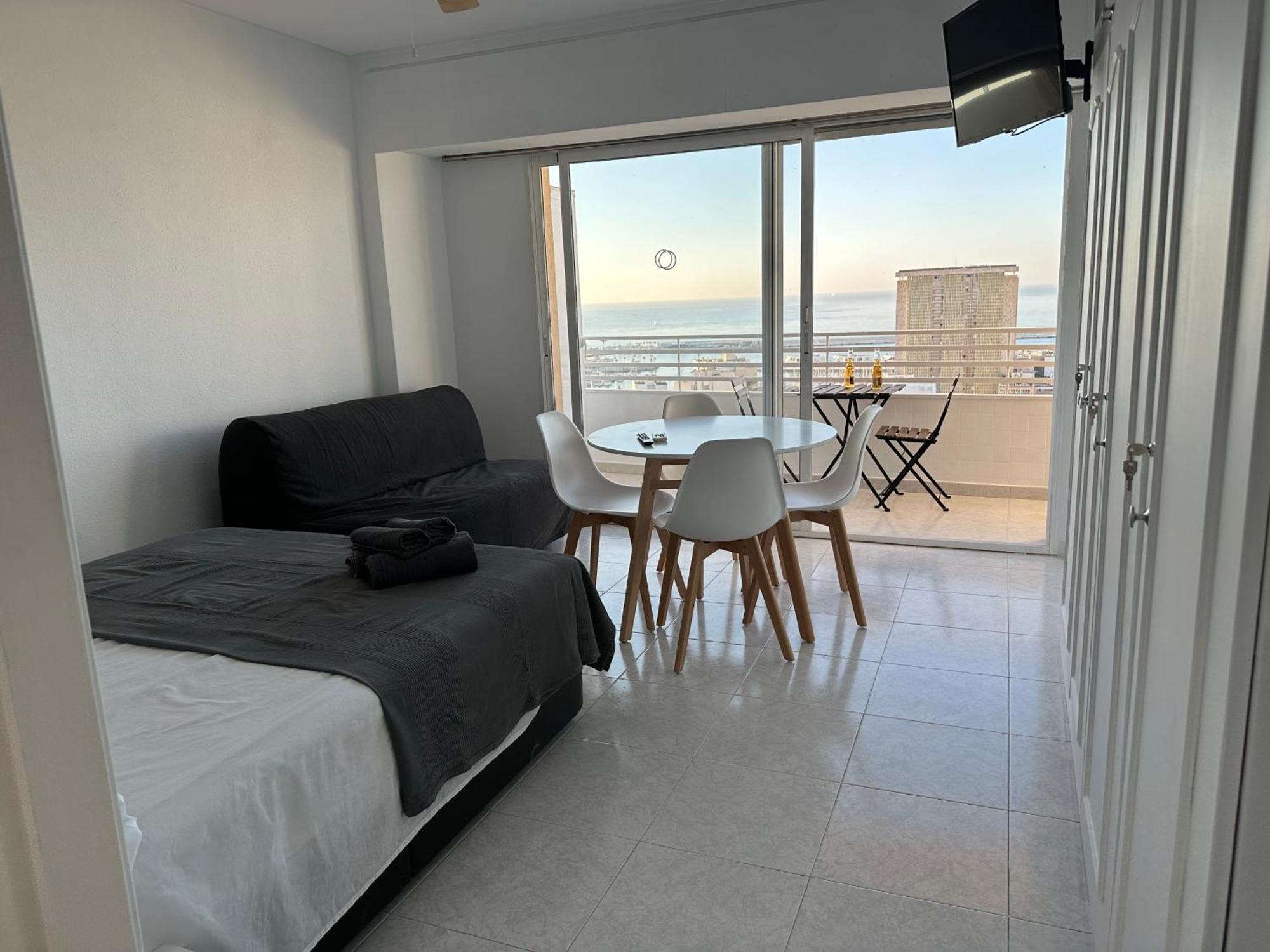 Suites Alicante Exterior photo
